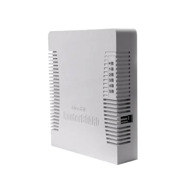 اکسس پوینت بیسیم میکروتیک مدل RB951Ui 2HnD