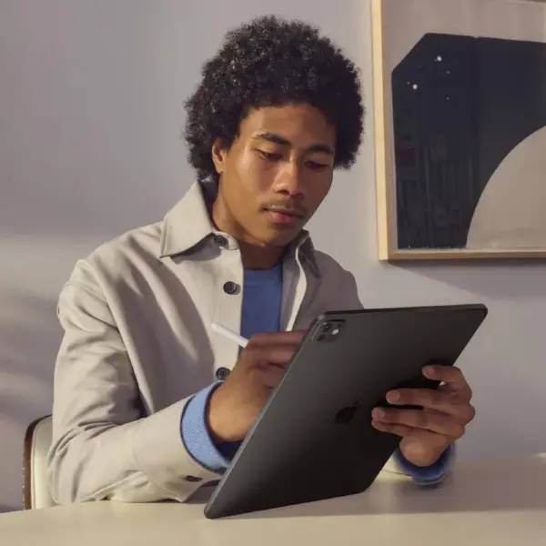 تبلت 11 اینچی اپل مدل iPad Pro 11 2024 M4 Wi-Fi Glass Nano ظرفیت 1 ترابایت و رم 16 گیگابایت - Image 2